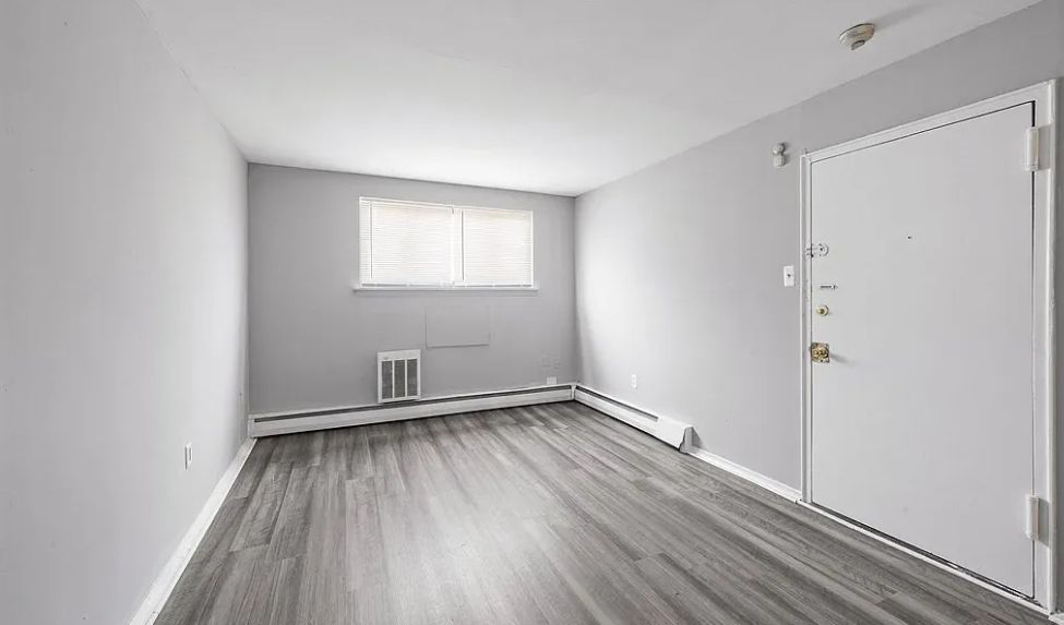 Hammond Garden Apartments – West Oak Lane photo 10