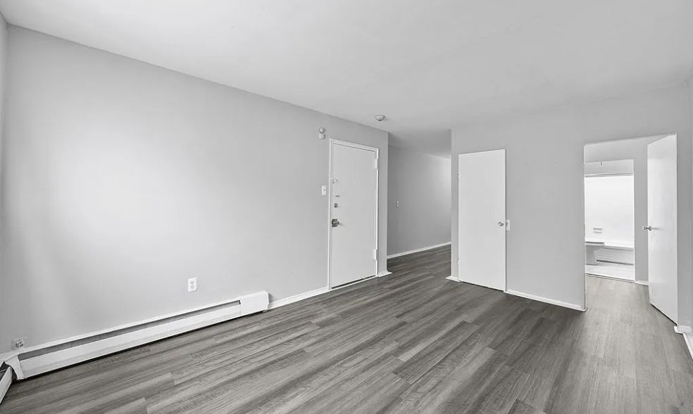 Hammond Garden Apartments – West Oak Lane photo 9